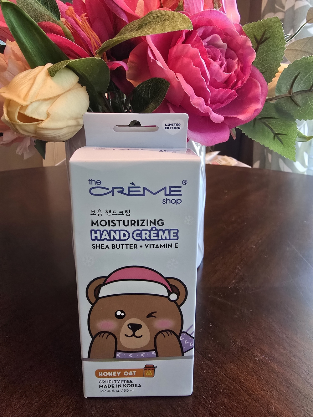 The Crème Shop Moisturizing Hand Crème - Honey Oat